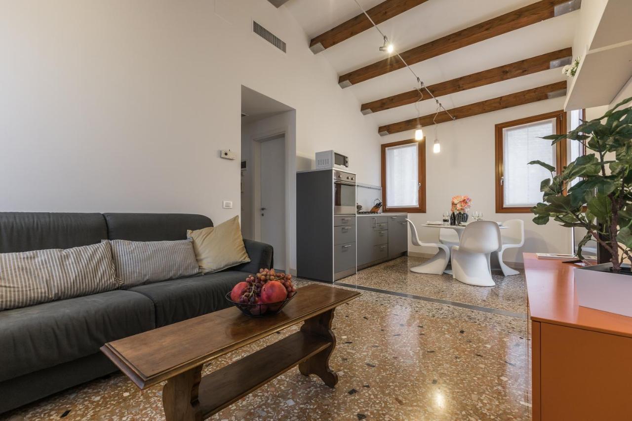 Ca' Della Frutta Venetian Apartment Luaran gambar