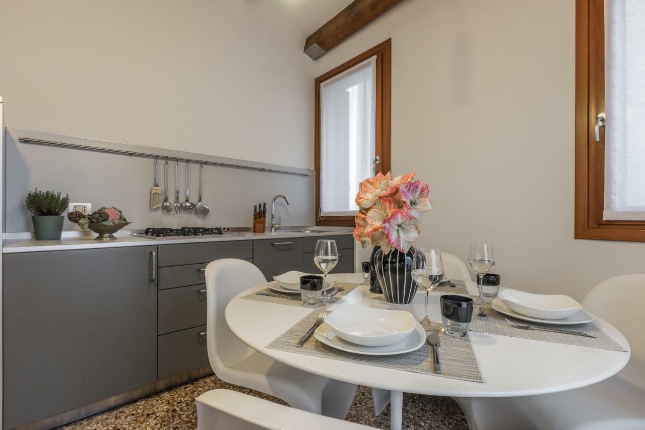 Ca' Della Frutta Venetian Apartment Luaran gambar