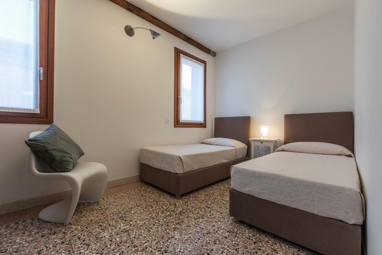 Ca' Della Frutta Venetian Apartment Luaran gambar